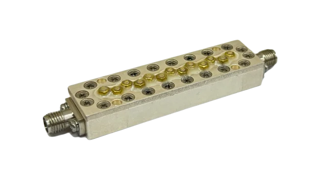 RF FILTER BANDPASS CAVITY SMA 11740 TO 12240 MHz 50 OHM
